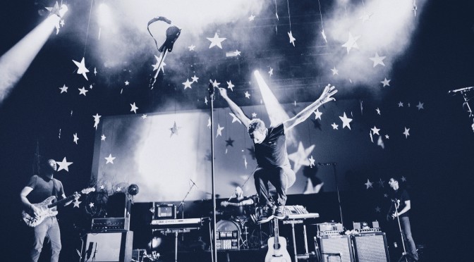 Coldplay, dal 24 novembre il cd-dvd “Ghost Stories Live 2014”