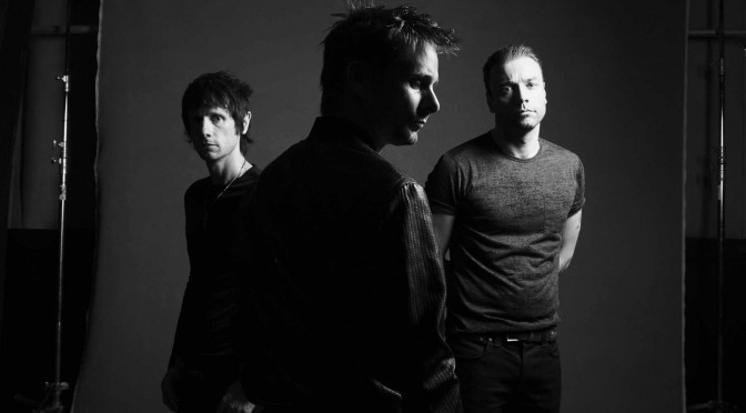 Muse, nuovo album “Drones” dal 9 giugno. Primo singolo è “Dead Inside”