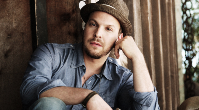 Gavin DeGraw torna con “She Sets The City On Fire” (Audio)